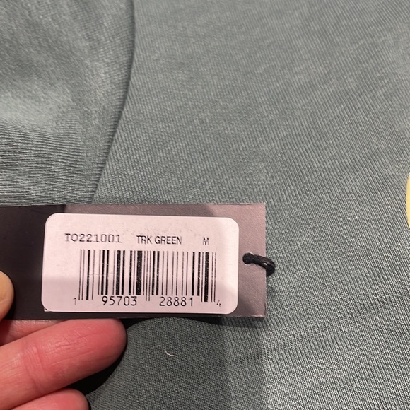 Brand New THE MAX CREWNECK KROST X TOMS - Picture 10 of 10